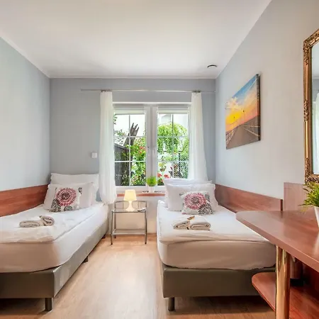 Plac Rybakow Bed & Breakfast 3*