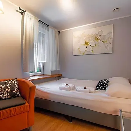 Plac Rybakow 3*