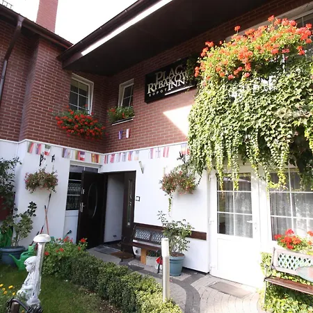Bed & Breakfast Plac Rybakow 3*
