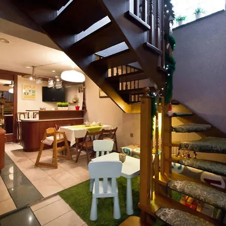 Plac Rybakow Bed & Breakfast