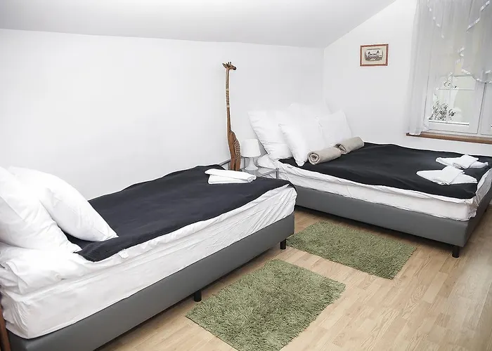 渔夫广场旅馆 住宿加早餐酒店 3*